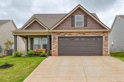 2127 Davenport Court