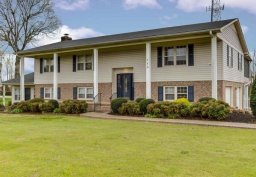 110 Raven Wood Circle