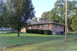 404 Andrew Pickens Drive