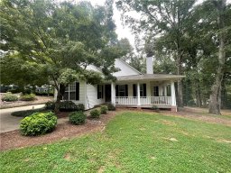 18028 Clermont Circle