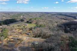 109 King Arthur Dr Drive