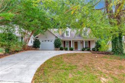 132 Grand Oak Circle