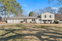 2901 Beechwood Parkway