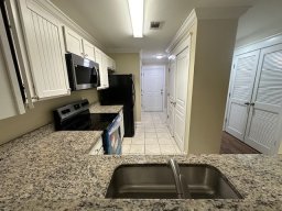 833 Old Greenville Highway