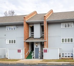 17 Harbor Gate Drive