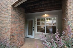 833 Old Greenville Highway