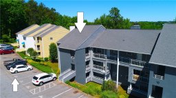 1009 Northlake Drive