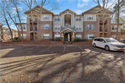 833 Old Greenville Highway