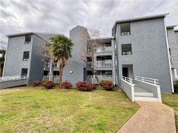 1503 Northlake Drive