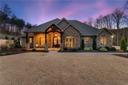 111 Northshores Drive