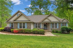 700 Island Pine Drive