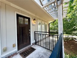 833 Old Greenville Highway