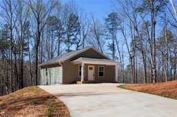 151 Nottingham Drive