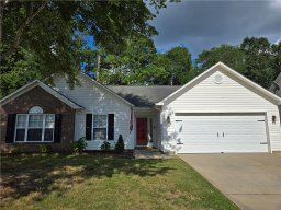 521 Cardinal Woods Way