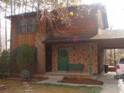 304 N Isundega Street