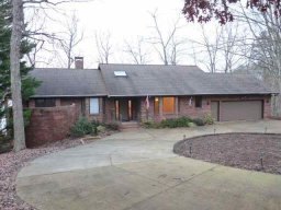 1119 Rochester Highway