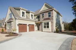 102 Bold Slope Drive