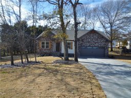 102 Troy Hunter Court