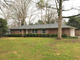 2503 Bellaire Circle