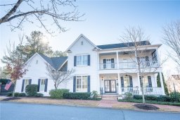 201 Village Walk Lane