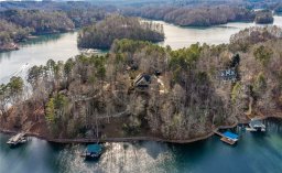 325 Trottingwolf Trail