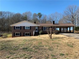 512 Andrew Pickens Drive