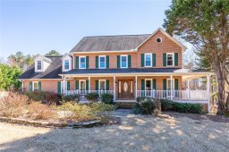 201 Woodbridge Court