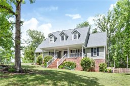 18011 Clermont Circle