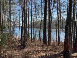 122 Wynward Pointe Drive