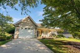 173 Grand Oak Circle