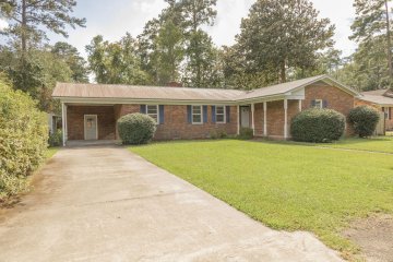 605 Lynnwood Road