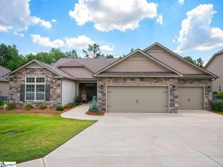 124 Trailwood Drive