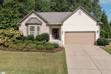 25 Trailwood Drive