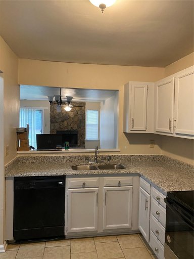 6143 Windsor Gate Lane