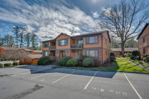 1751 Haywood Manor Road D