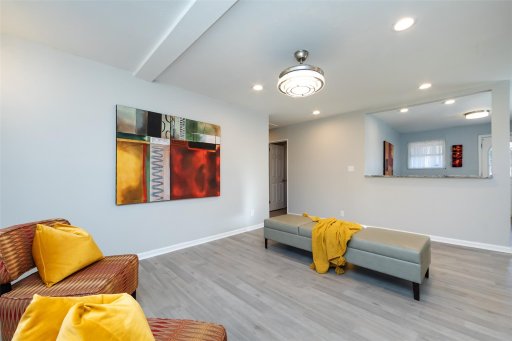 5147 Queen Anne Road