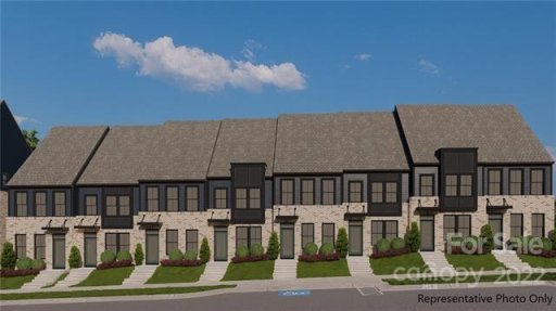 608 Ferncroft Court 1004B