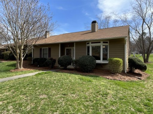 8323 Summerglen Circle