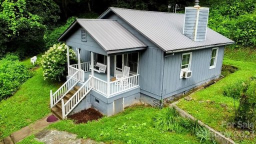 6115 Skyland Drive