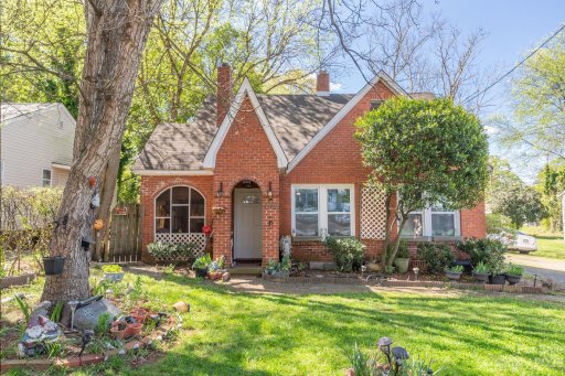 452 Willowbrook Avenue