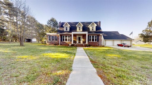 3822 Putters Lane