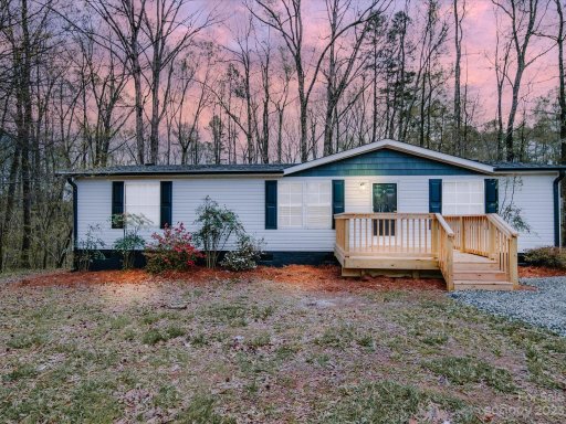 2451 Cimarron Circle