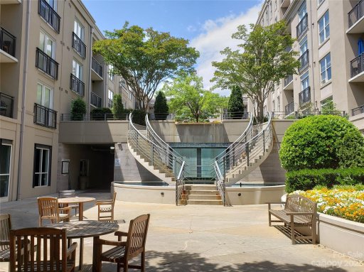 1315 East Boulevard 418