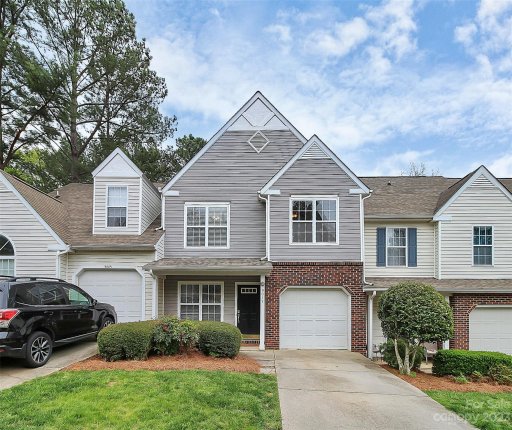 9017 Scotch Heather Way