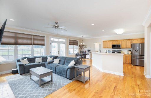 1249 Maddy Lane