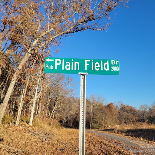 2000 Plainfield Drive 18