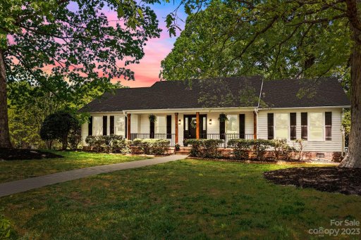 101 Gallarie Place