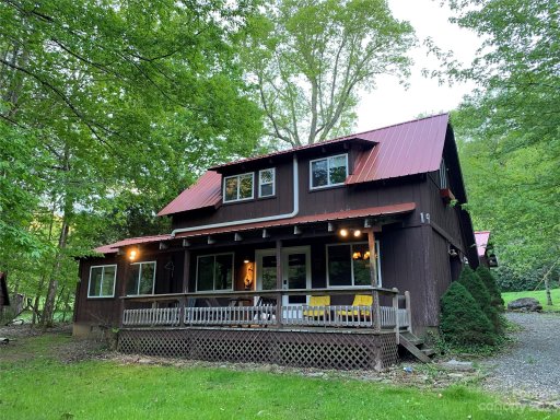 19 Hill Crest Lane