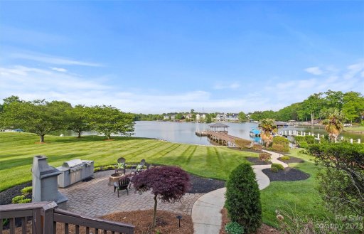 179 Castles Gate Drive