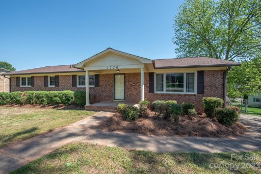 1220 Landsdowne Drive